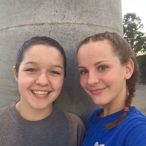 Meet your Posher, Abby